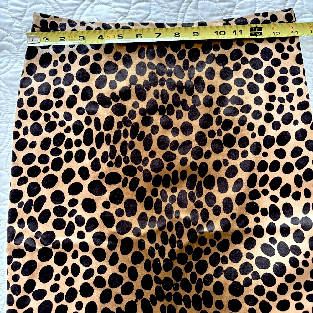 Moschino Leopard Print Pencil Fishtail Skirt in Brown and Tan/Khaki Size 6 US - Picture 4 of 8